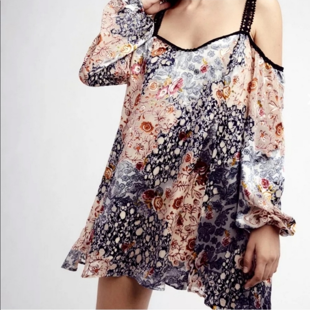 Free People Boho Silk Blend Floral Burnout Cold Shoulder Swing Dress Medium